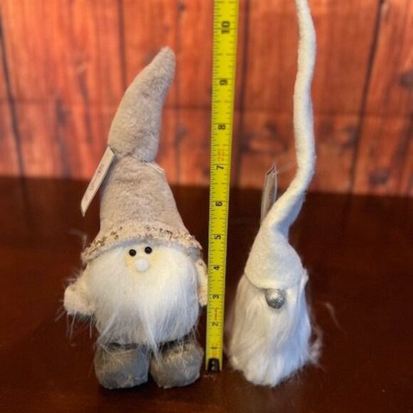 Set Of 2 Gnome Figurines With Long Hats & Beards  Decor Accents fabric - Picture 2 of 6